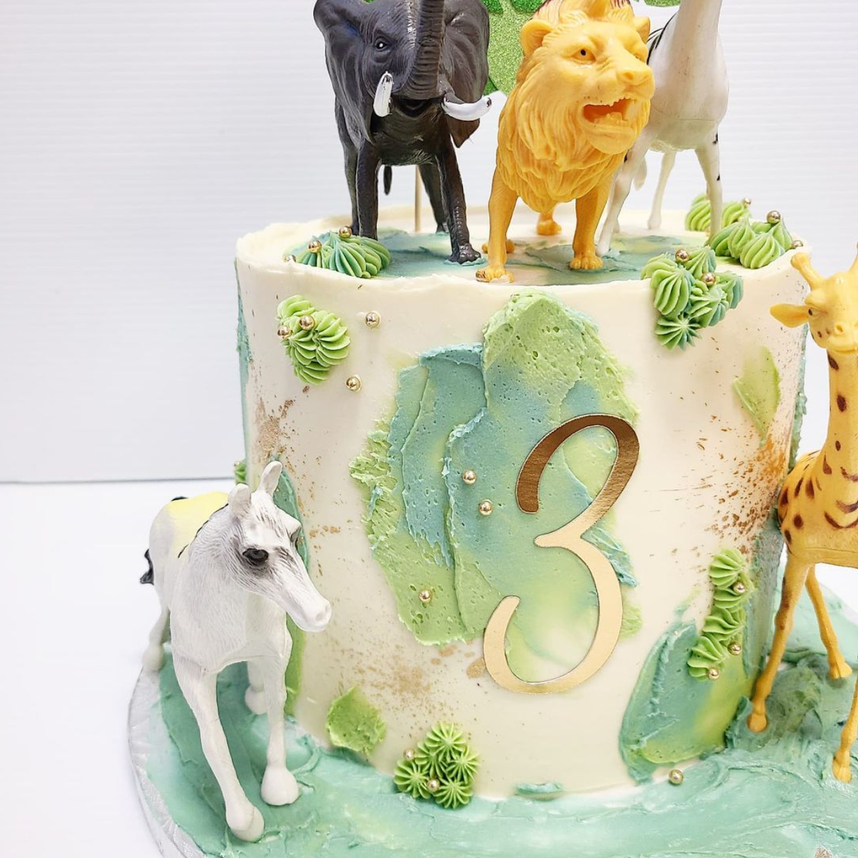 Cute Animal Theme Cake